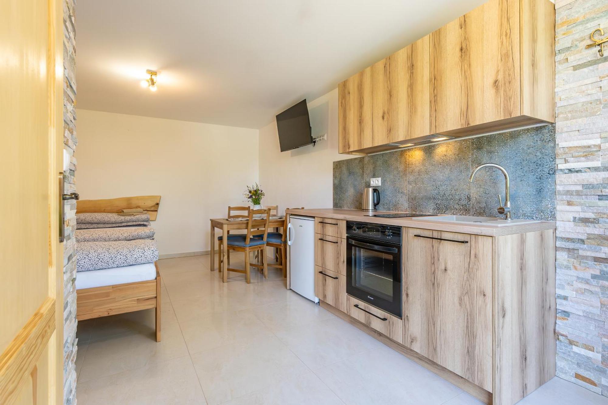 Apartmany Pod Rozsutcom - Zatkov Dvor - Prijazd Do Ubytovania Autom S Pohonom 4X4 Terchová Buitenkant foto